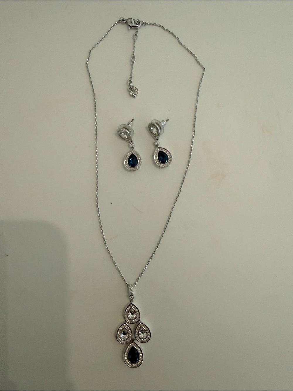 Swarovski Pendant Necklace & Earrings Set- Worn twice- NOBOX- can sell seperate